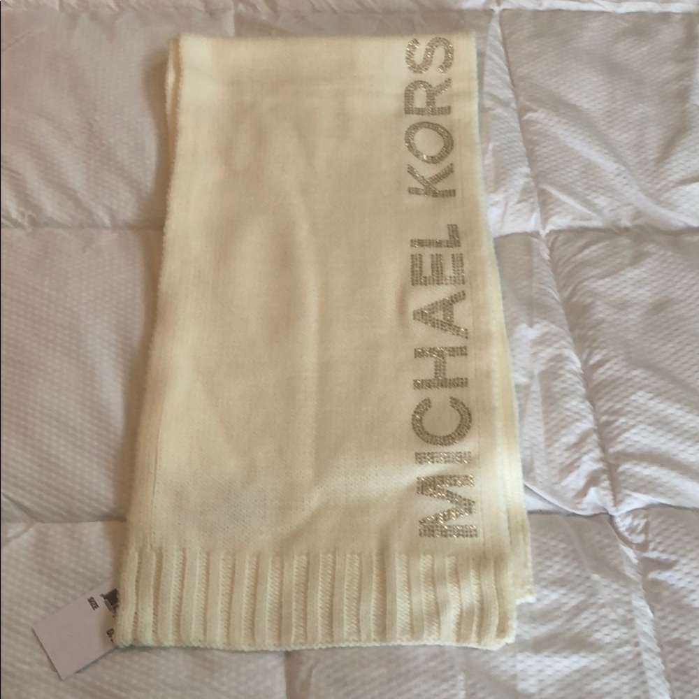 Cream color Michael Kors scarf